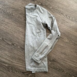 Lululemon - Swiftly Tech Long Sleeve *hip length